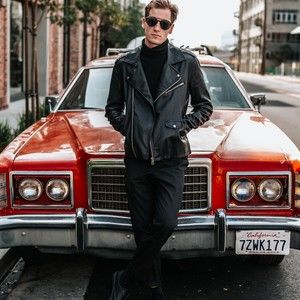 Meet your Posher, Alma